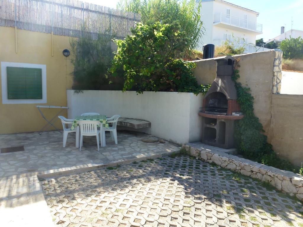 Apartment Fabijanic Pag Town Quarto foto